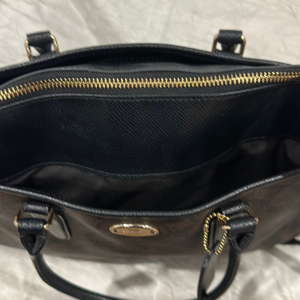Coach Monogram Leather Shoulder Bag - Picture 5 of 7